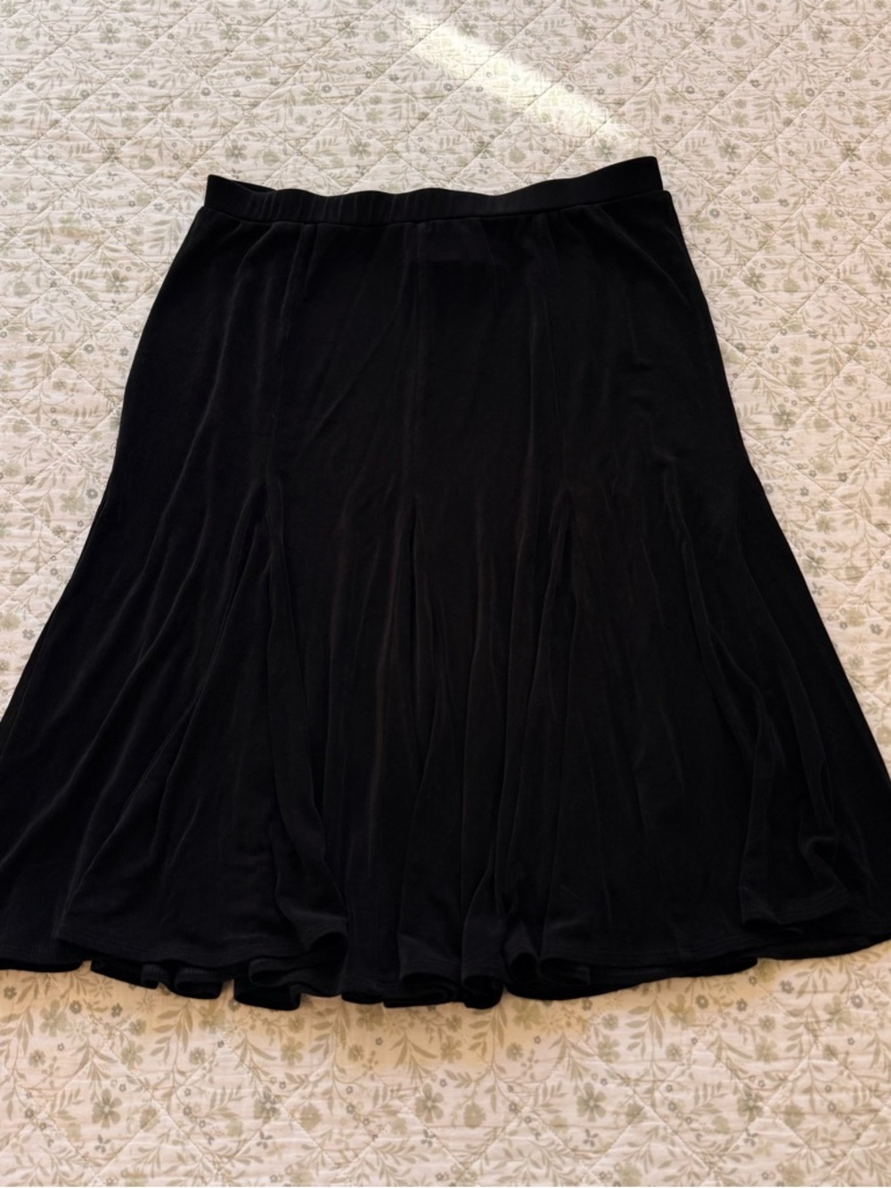 Y2K Chico's black midi skirt with elastic waistband